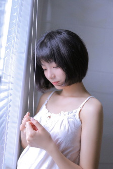 YEEZY380蜜桃粉和白色